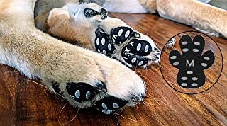 YAODHAOD Protector de huellas de perro, 24 almohadillas de tracción antideslizantes resistentes, autoadhesivas y desechables, para perros, zapatos de perro, calcetines de repuesto (XL, negro)